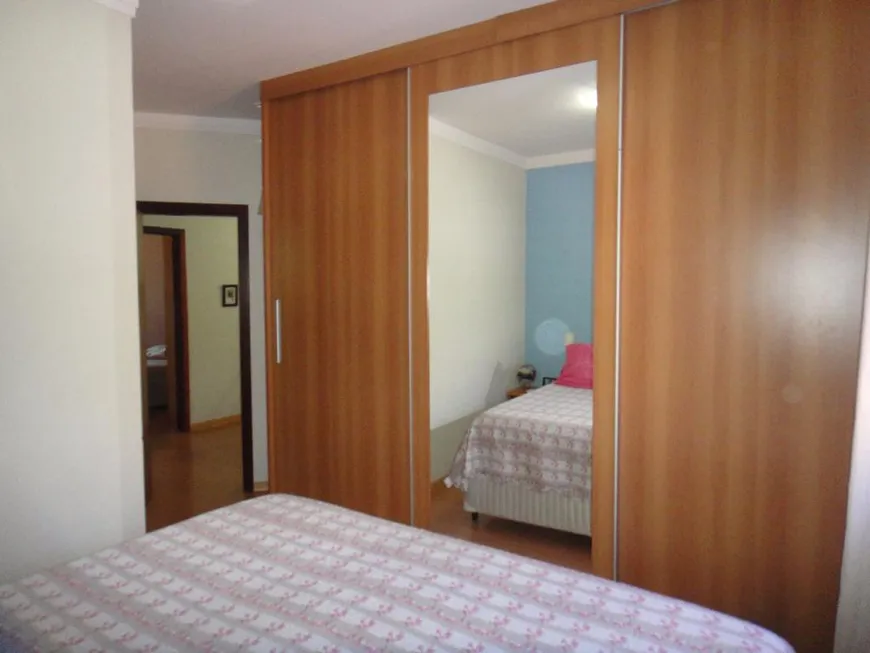 Foto 1 de Casa de Condomínio com 4 Quartos à venda, 180m² em Jardim São Luiz, Ribeirão Preto