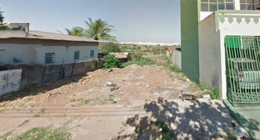 Foto 1 de Lote/Terreno à venda, 250m² em Carajas, Uberlândia