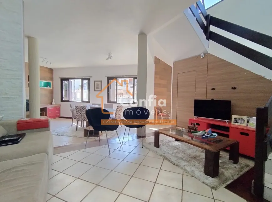 Foto 1 de Casa com 4 Quartos à venda, 201m² em Saco dos Limões, Florianópolis