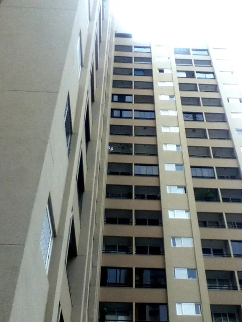 Foto 1 de Apartamento com 2 Quartos para venda ou aluguel, 60m² em Moema, São Paulo