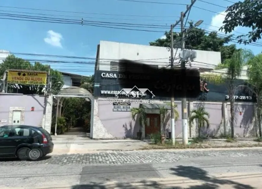 Foto 1 de Galpão/Depósito/Armazém à venda, 800m² em Guadalupe, Rio de Janeiro