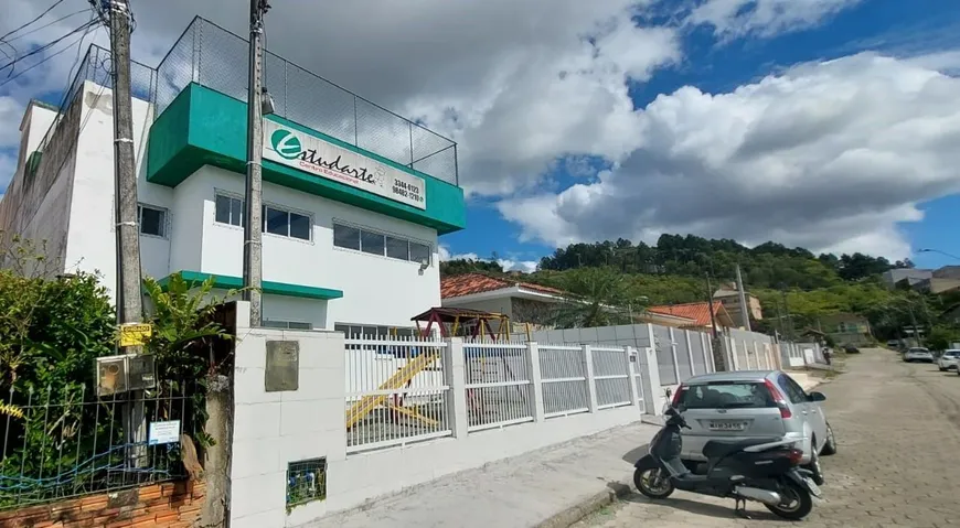 Foto 1 de Imóvel Comercial com 12 Quartos à venda, 327m² em Passa Vinte, Palhoça