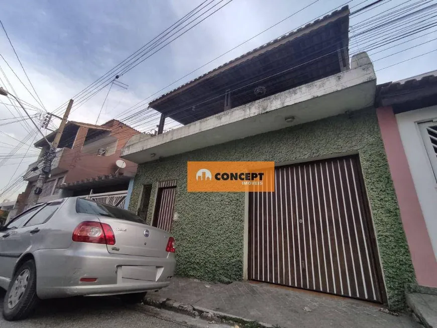 Foto 1 de Sobrado com 3 Quartos para venda ou aluguel, 218m² em Vila Perracini, Poá