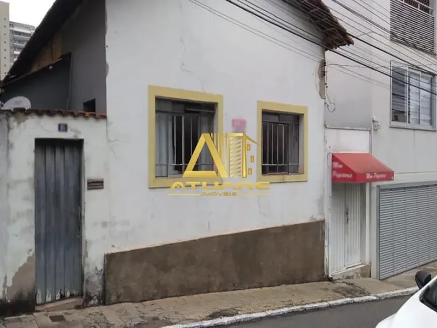 Foto 1 de Casa com 3 Quartos à venda, 240m² em Centro, Pouso Alegre