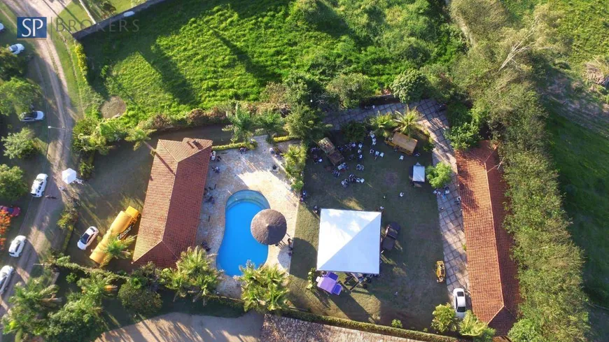 Foto 1 de Fazenda/Sítio com 2 Quartos à venda, 400m² em Barão Geraldo, Campinas