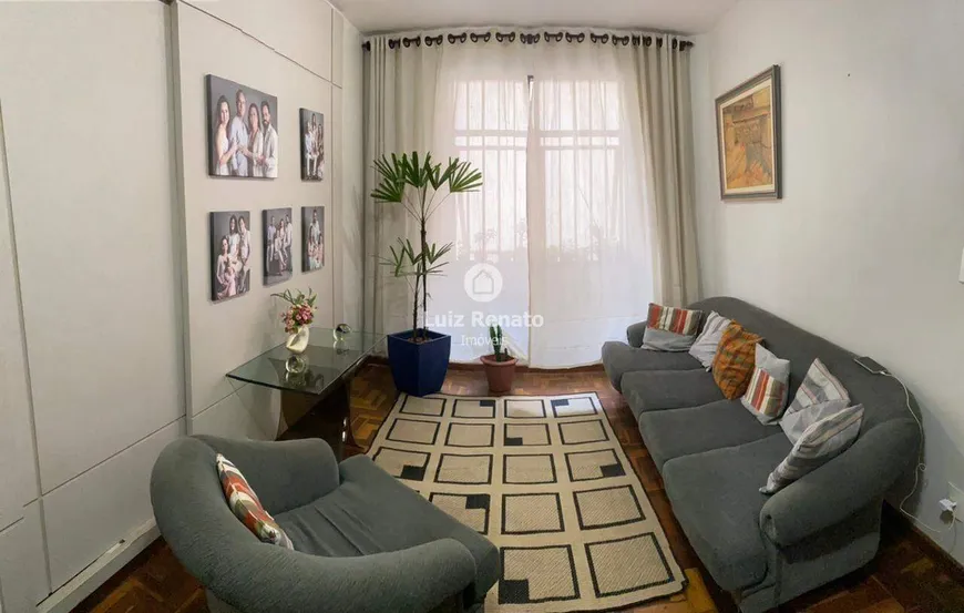 Foto 1 de Apartamento com 4 Quartos à venda, 135m² em Santo Antônio, Belo Horizonte