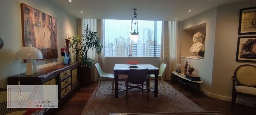 Foto 1 de Apartamento com 3 Quartos à venda, 166m² em Barra, Salvador