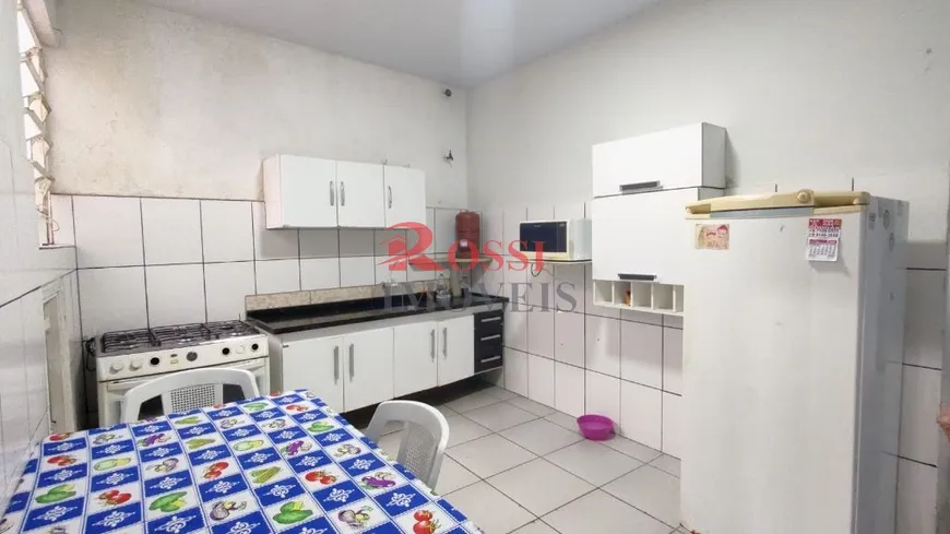 Foto 1 de Casa com 2 Quartos à venda, 107m² em Centro, Rio Claro