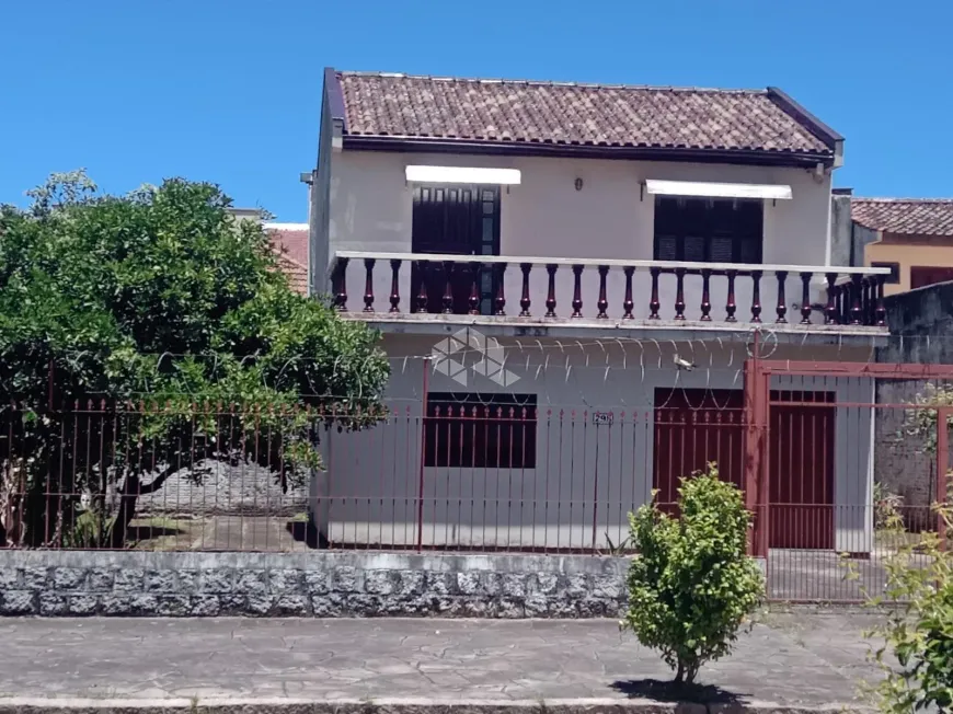 Foto 1 de Sobrado com 2 Quartos à venda, 99m² em Ipanema, Porto Alegre