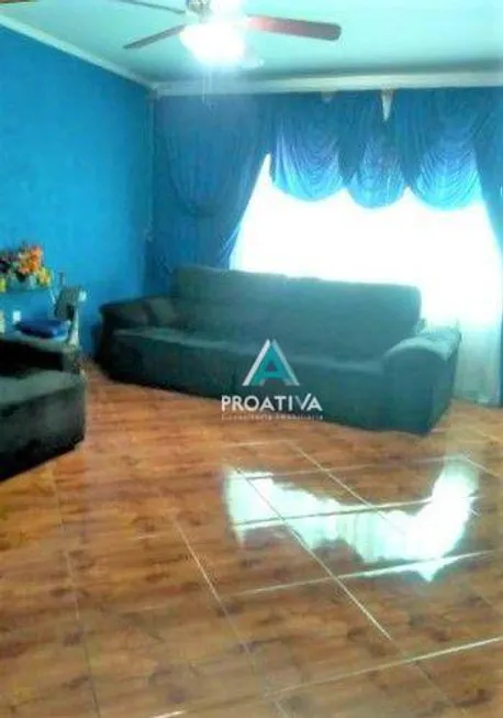 Foto 1 de Sobrado com 3 Quartos à venda, 204m² em Vila Pires, Santo André