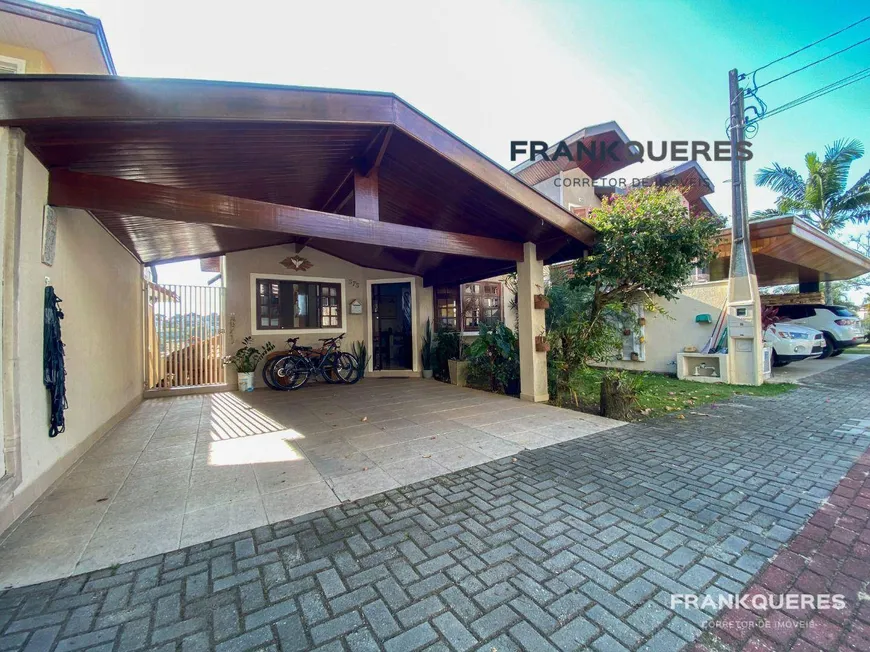 Foto 1 de Casa de Condomínio com 4 Quartos à venda, 200m² em Urbanova, São José dos Campos