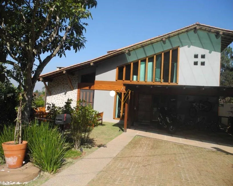 Foto 1 de Casa de Condomínio com 6 Quartos para venda ou aluguel, 550m² em Residencial Morada dos Lagos, Barueri