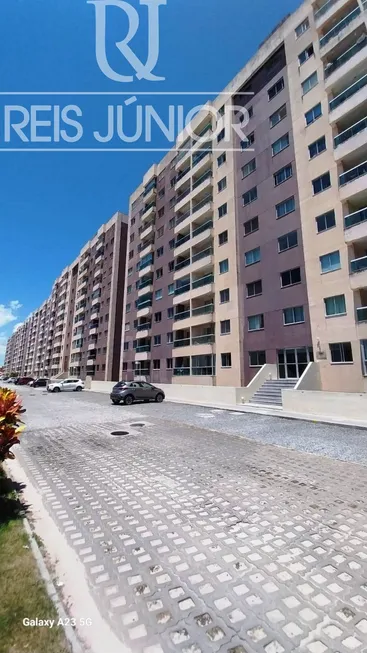 Foto 1 de Apartamento com 3 Quartos à venda, 68m² em Centro, Lauro de Freitas