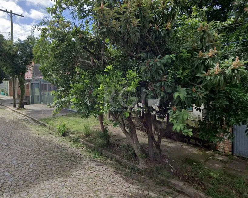 Foto 1 de Lote/Terreno à venda, 301m² em Jardim Itú Sabará, Porto Alegre