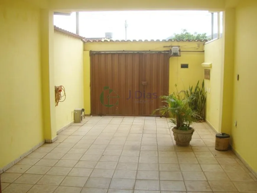 Foto 1 de Casa com 3 Quartos à venda, 90m² em Cardoso Barreiro, Belo Horizonte