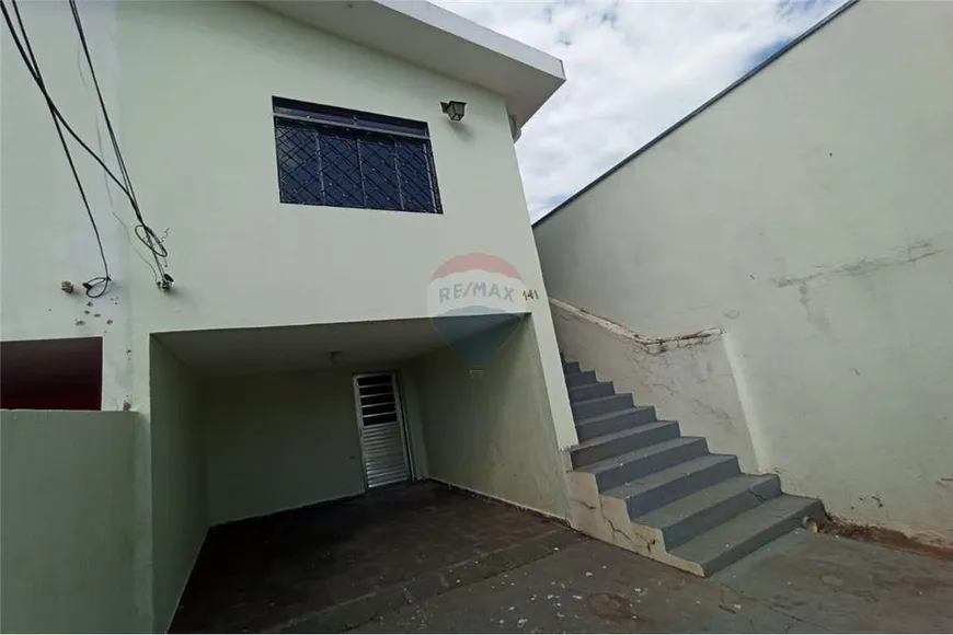 Foto 1 de Casa com 2 Quartos para alugar, 70m² em Vila Menuzzo, Sumaré