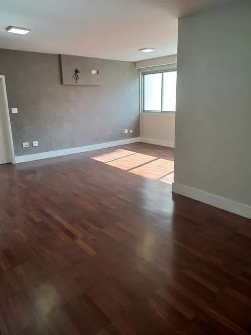 Foto 1 de Apartamento com 3 Quartos à venda, 130m² em Jardim Paulista, São Paulo