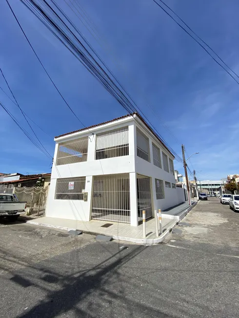 Foto 1 de Casa com 4 Quartos à venda, 200m² em São José, Aracaju