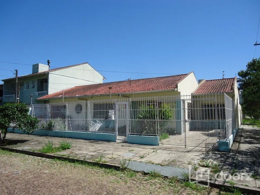 Foto 1 de Casa com 3 Quartos à venda, 279m² em Partenon, Porto Alegre