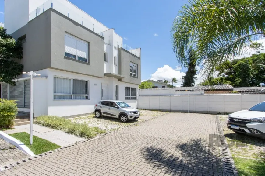 Foto 1 de Casa de Condomínio com 3 Quartos à venda, 197m² em Glória, Porto Alegre