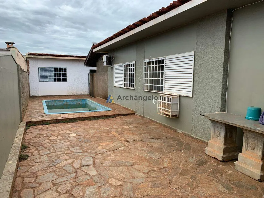 Foto 1 de Casa com 4 Quartos à venda, 306m² em Parque Residencial Lagoinha, Ribeirão Preto