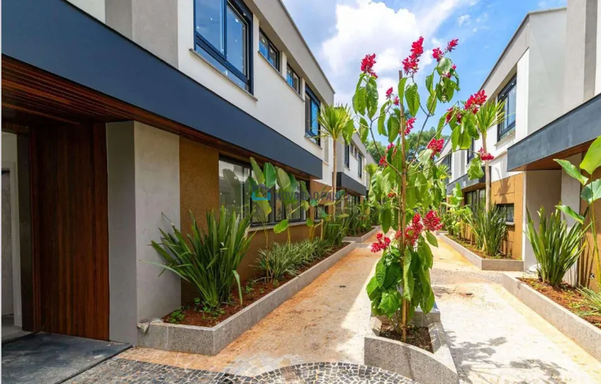 Foto 1 de Casa de Condomínio com 4 Quartos à venda, 450m² em Alto Da Boa Vista, São Paulo