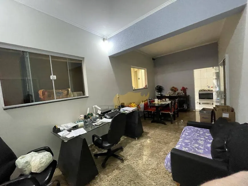 Foto 1 de Casa com 4 Quartos à venda, 263m² em Centro, Rio Claro