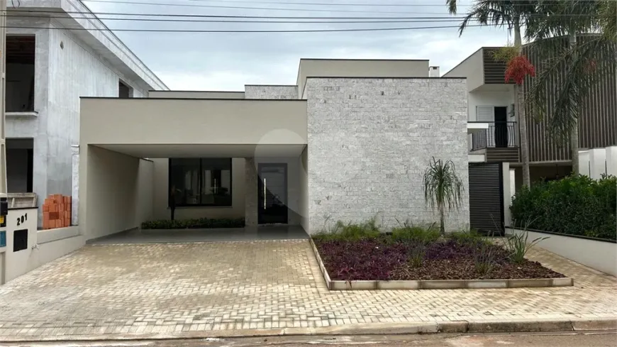 Foto 1 de Casa de Condomínio com 3 Quartos à venda, 200m² em Terras de Santo Antonio, Itapetininga