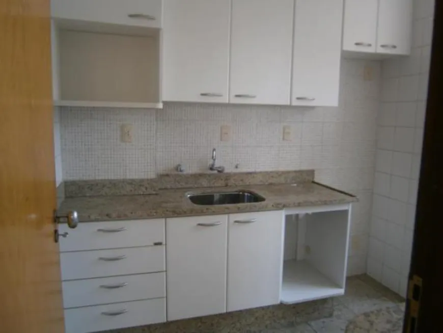 Foto 1 de Apartamento com 1 Quarto para alugar, 55m² em Floresta, Belo Horizonte