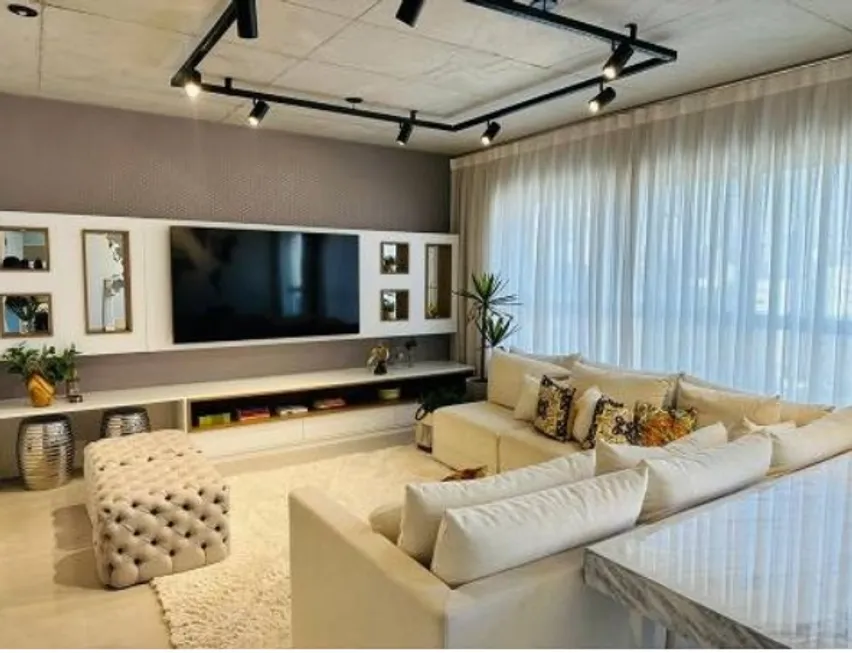 Foto 1 de Apartamento com 1 Quarto à venda, 72m² em Vila Olímpia, São Paulo