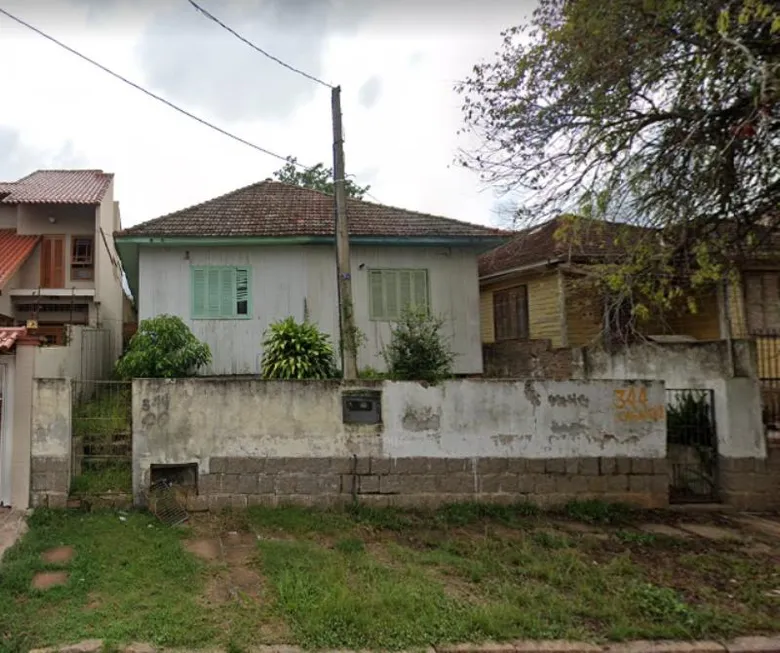 Foto 1 de Lote/Terreno à venda, 352m² em Teresópolis, Porto Alegre