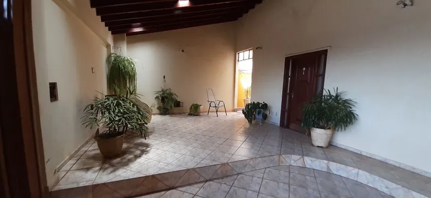 Foto 1 de Casa com 3 Quartos à venda, 157m² em Residencial Jardim Jussara, Bauru