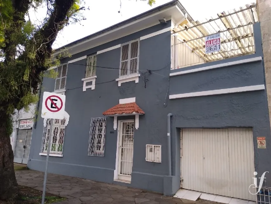 Foto 1 de Imóvel Comercial com 3 Quartos à venda, 278m² em Floresta, Porto Alegre