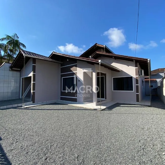 Foto 1 de Casa com 3 Quartos à venda, 156m² em Rau, Jaraguá do Sul