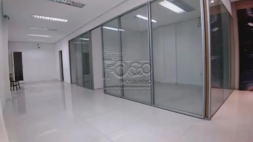 Foto 1 de Ponto Comercial com 4 Quartos à venda, 115m² em Rio Branco, Porto Alegre