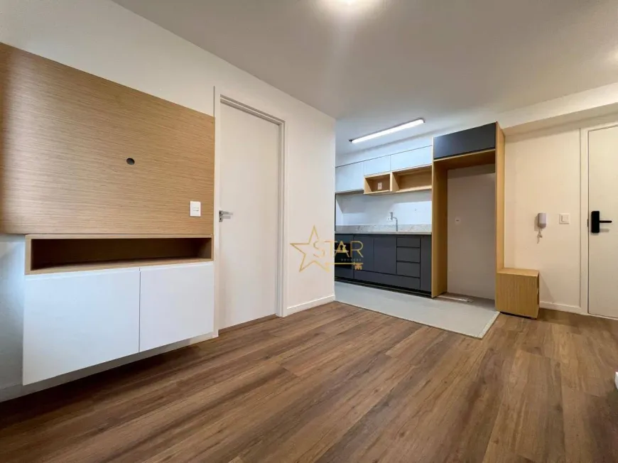 Foto 1 de Apartamento com 2 Quartos para venda ou aluguel, 45m² em Moema, São Paulo