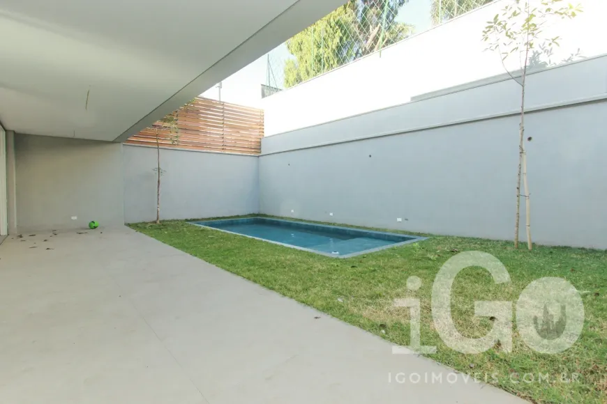Foto 1 de Casa de Condomínio com 4 Quartos à venda, 401m² em Campo Belo, São Paulo