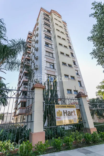 Foto 1 de Apartamento com 2 Quartos à venda, 92m² em Vila Ipiranga, Porto Alegre