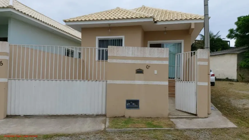 Foto 1 de Casa com 2 Quartos à venda, 64m² em Boa Perna, Araruama