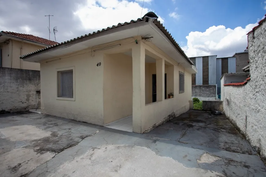 Foto 1 de Casa com 2 Quartos à venda, 60m² em Moinho Velho, São Paulo