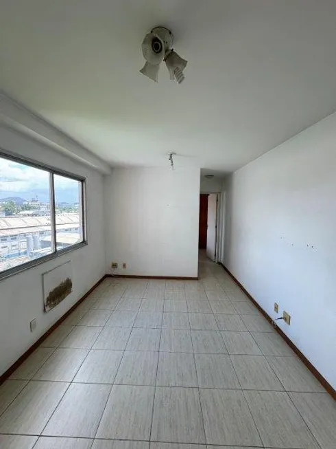 Foto 1 de Apartamento com 1 Quarto para alugar, 37m² em Anil, Rio de Janeiro