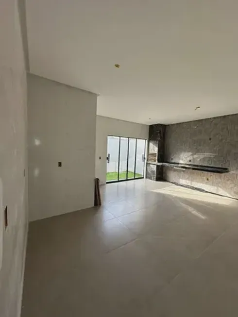 Foto 1 de Casa com 3 Quartos à venda, 180m² em Vila Mariana, Aparecida de Goiânia