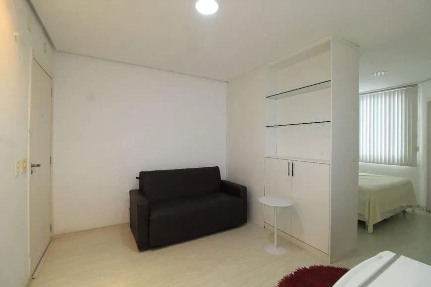 Foto 1 de Flat com 1 Quarto para alugar, 30m² em Estoril, Belo Horizonte