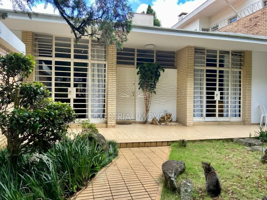 Foto 1 de Casa com 4 Quartos à venda, 360m² em Campo Belo, São Paulo