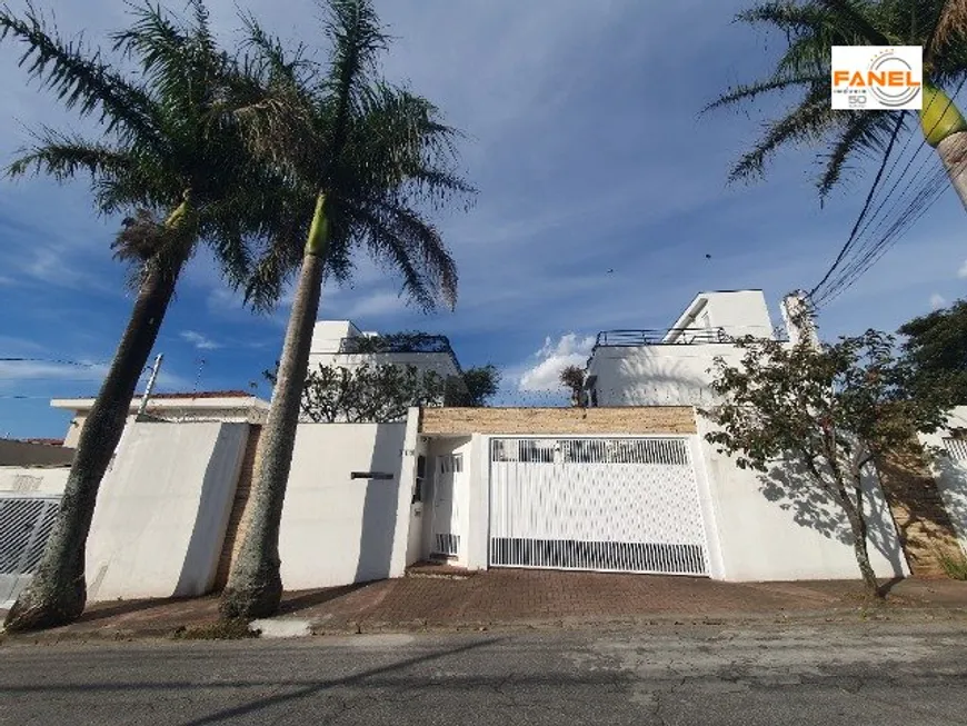 Foto 1 de Casa de Condomínio com 3 Quartos à venda, 121m² em Vila Sônia, São Paulo