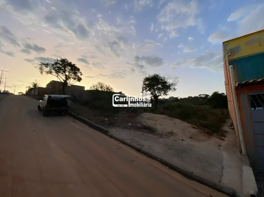 Foto 1 de Lote/Terreno à venda, 300m² em , São Joaquim de Bicas