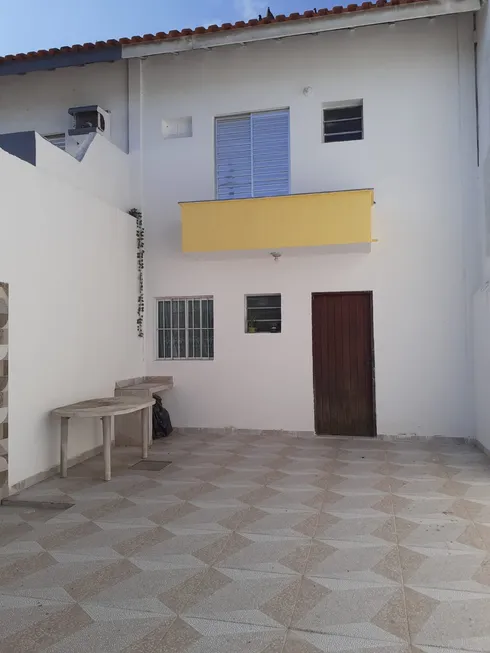 Foto 1 de Sobrado com 2 Quartos à venda, 140m² em Enseada, Guarujá