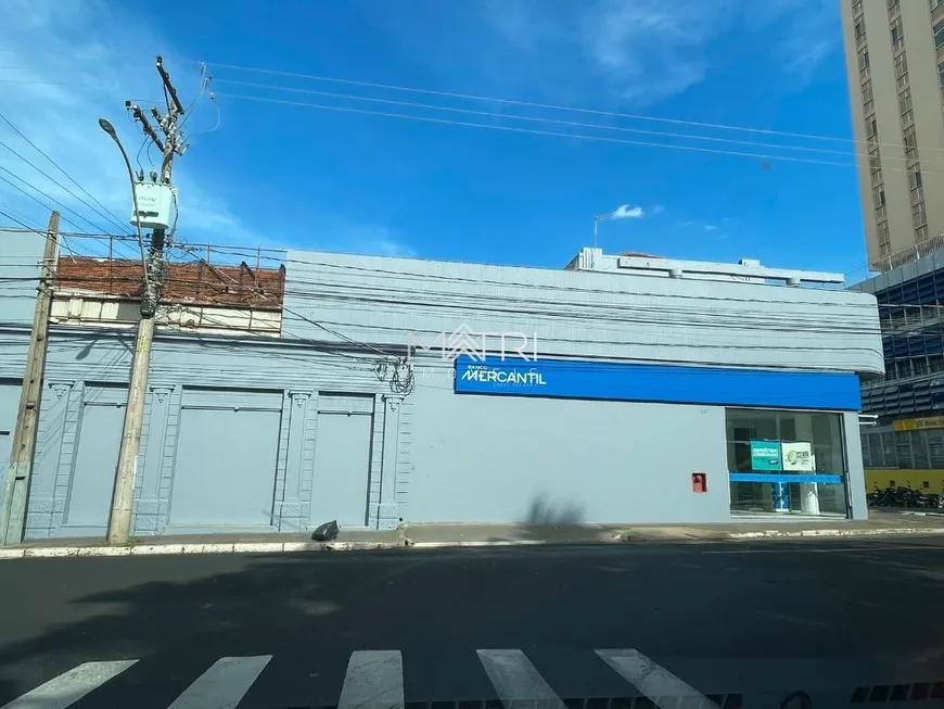 Foto 1 de Galpão/Depósito/Armazém à venda, 708m² em Centro, Araraquara