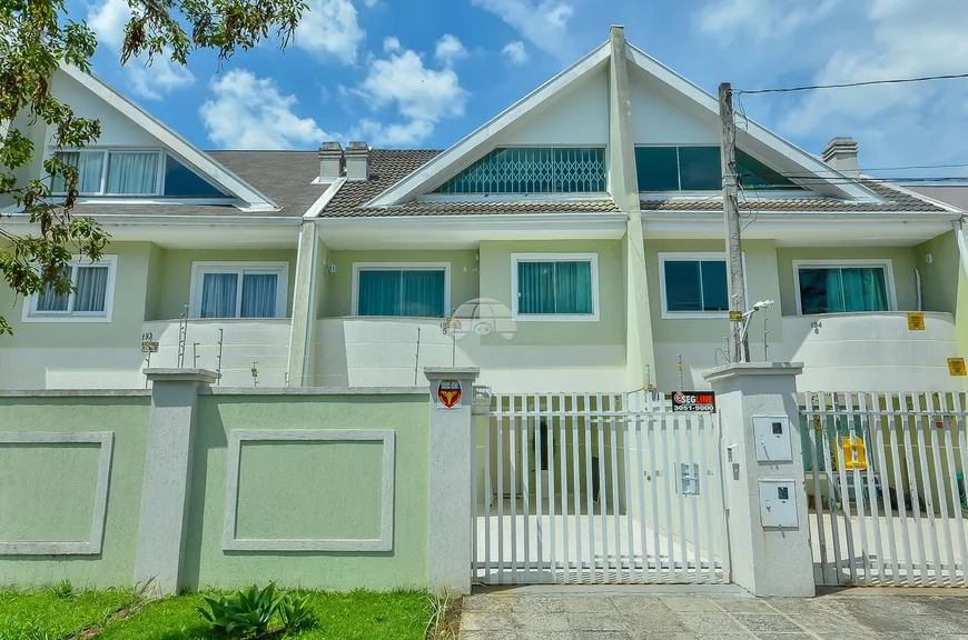 Foto 1 de Casa com 4 Quartos à venda, 174m² em Bacacheri, Curitiba