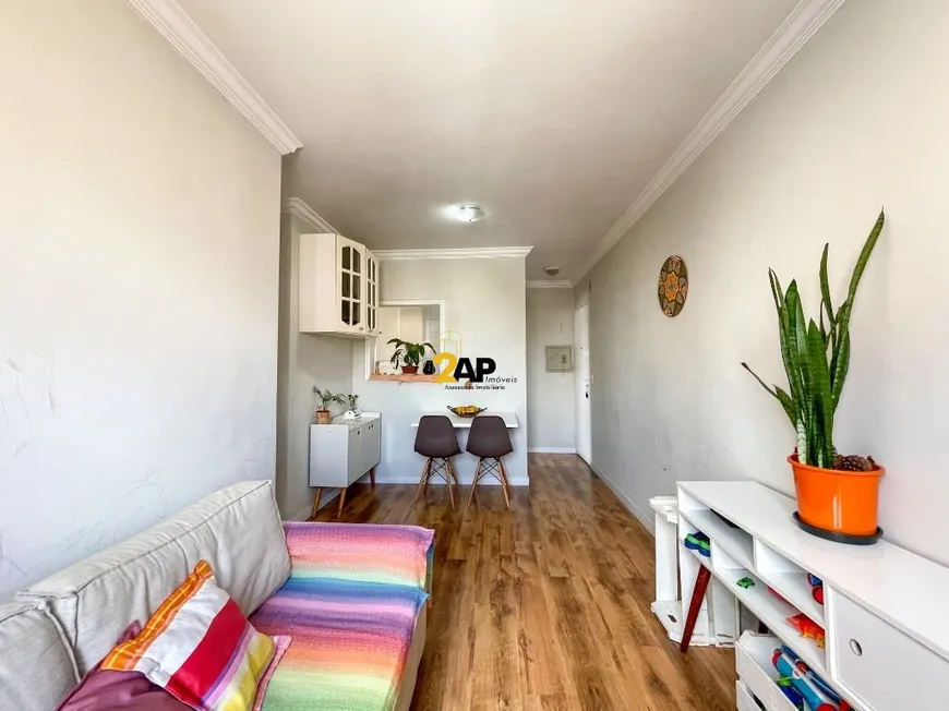 Foto 1 de Apartamento com 2 Quartos à venda, 50m² em Paraisópolis, São Paulo